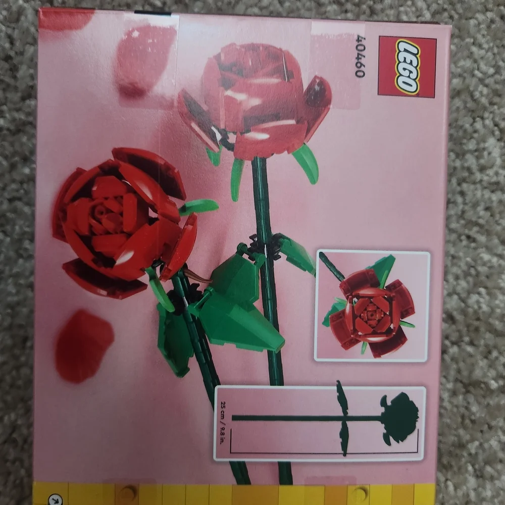 LEGO Roses - Picture 2 of 2